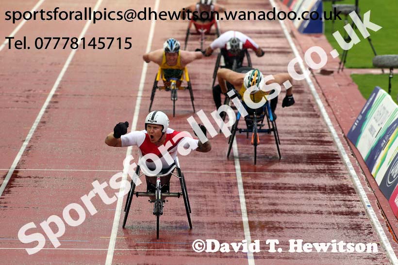 David Weir (England) winning the mens Para-Sport 1500 metres T54 at the Commonwealth Games, Glasgow. Photo: David T. Hewitson/Sports for All Pics